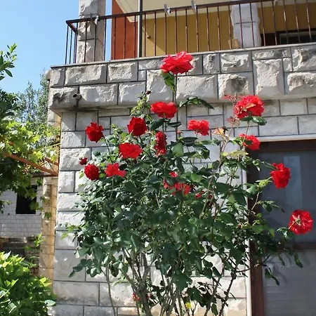 Apartmán By The Sea Supetar, Brac - 2960 Supetar