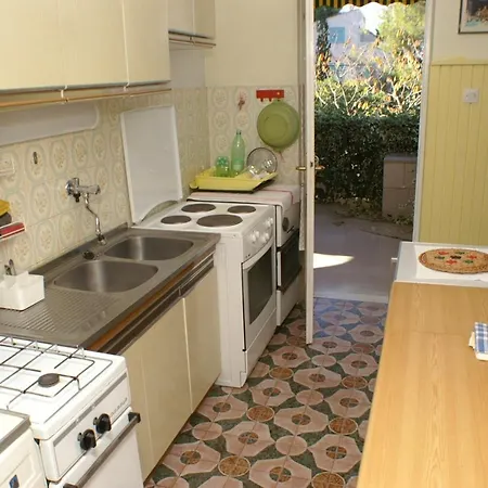 Apartments By The Sea Supetar, Brac - 2960 Supetar